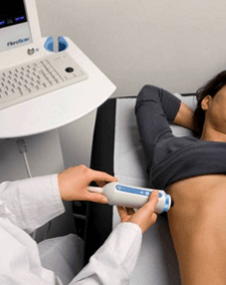 Patient having a FibroScan
